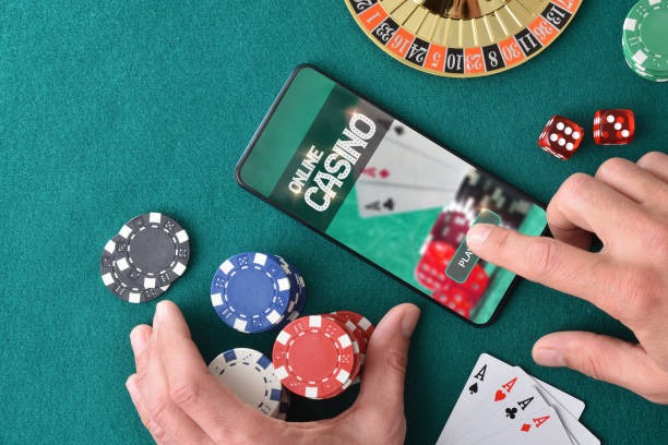 Step-by-step walkthrough of joining a card table on harumtoto